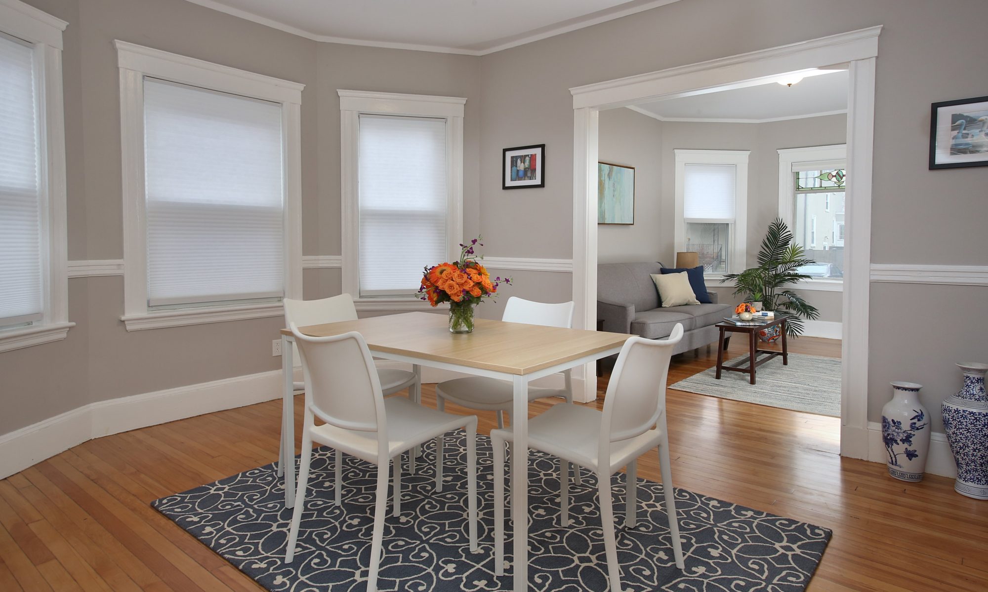cropped-5_Benton-Road__5BentonSt1DiningRoom_474690.jpg